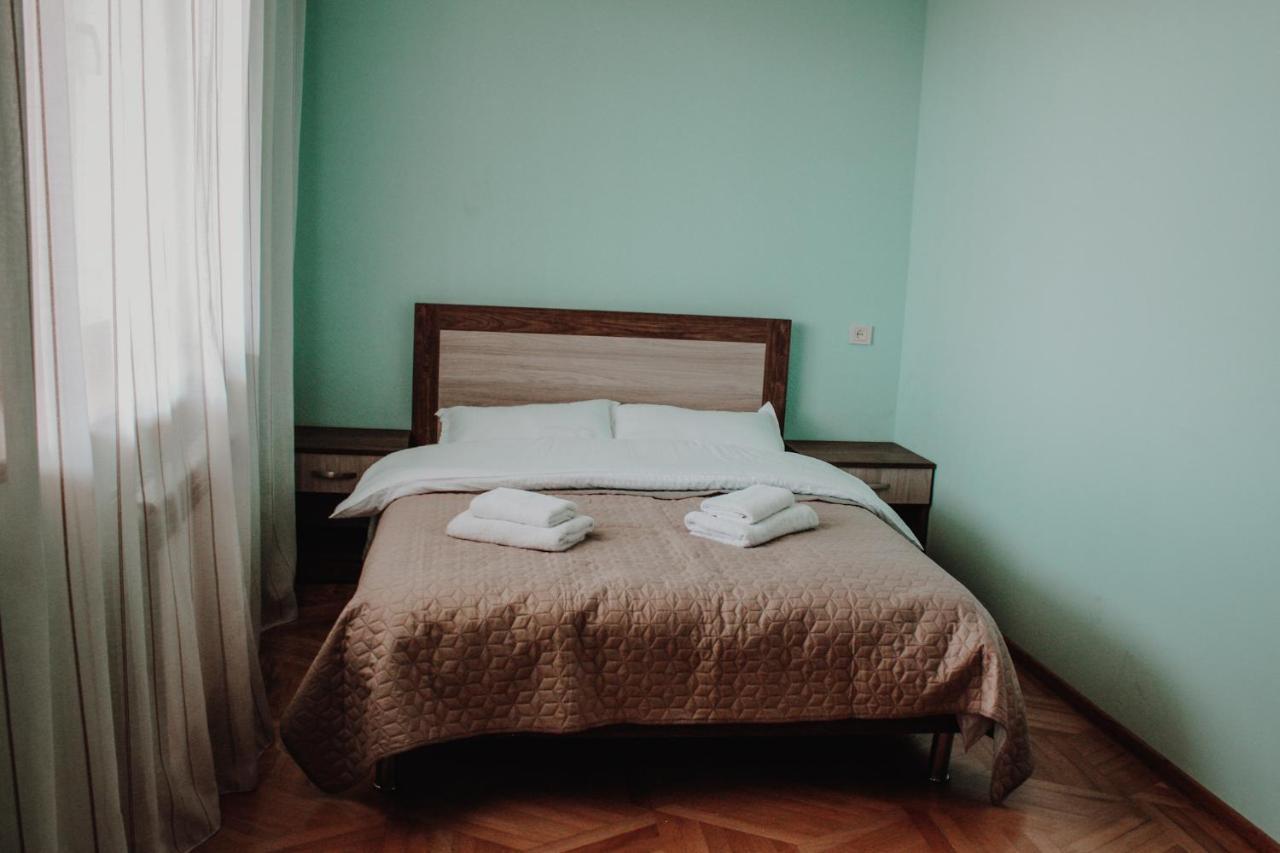Hotel Big House Tiflis Exterior foto