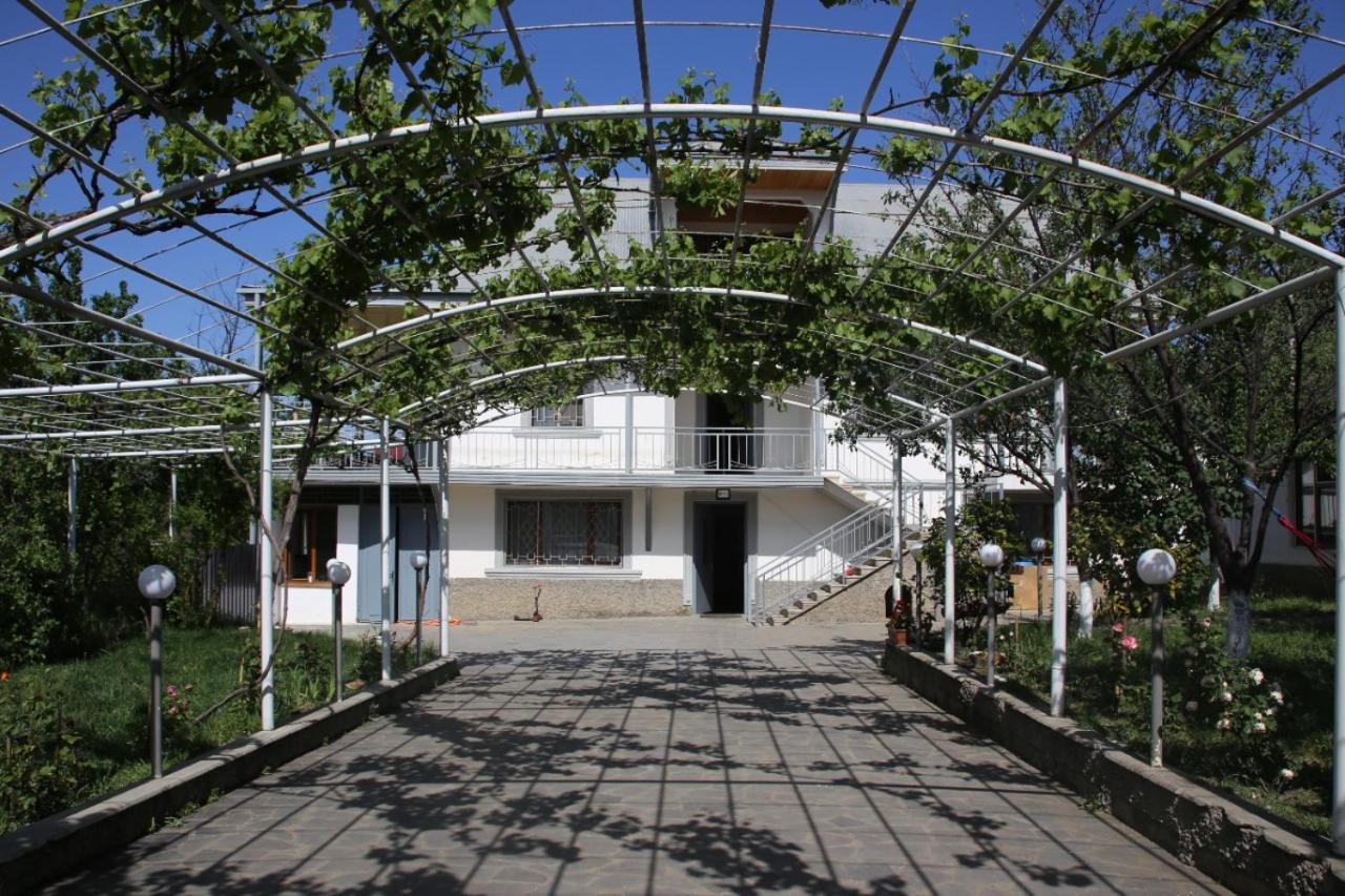 Hotel Big House Tiflis Exterior foto
