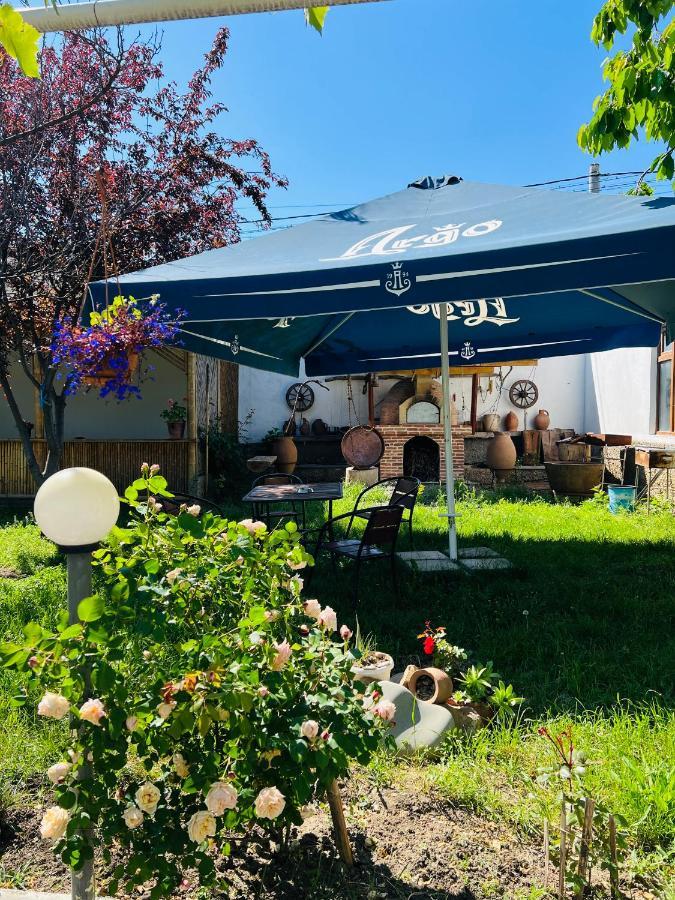 Hotel Big House Tiflis Exterior foto